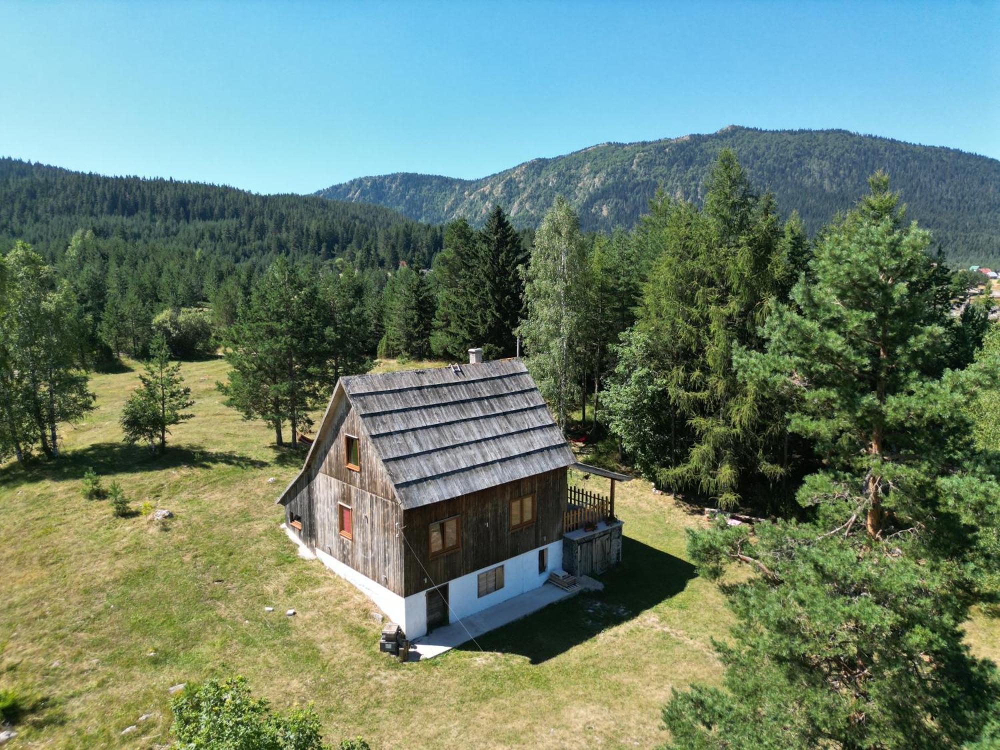 Vukov Konak - Wolf'S Lodge Жабляк Екстер'єр фото